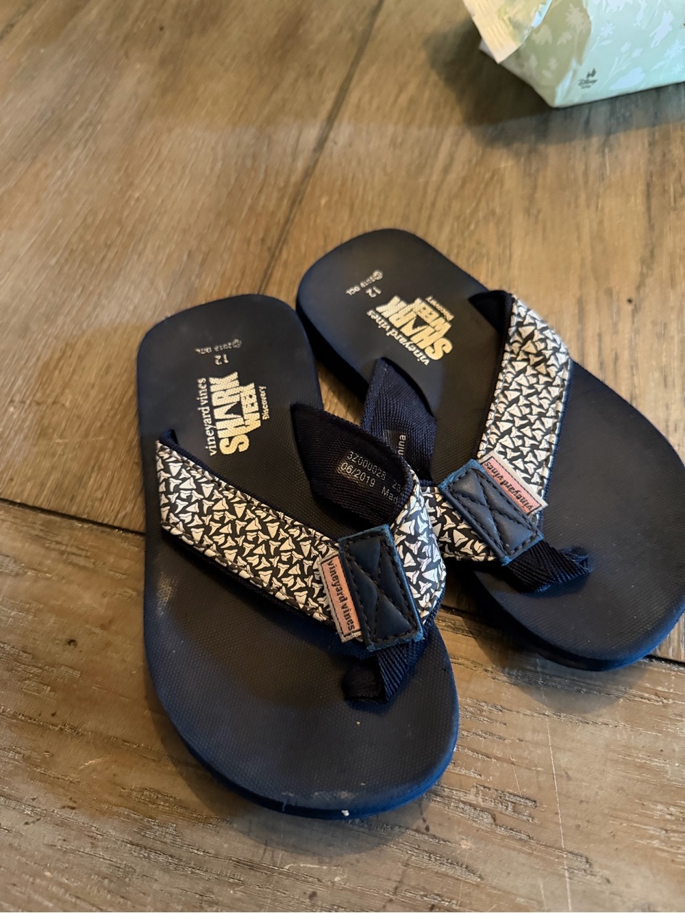 Vineyard Vines Kids Navy Flip Flops with Patterned Straps